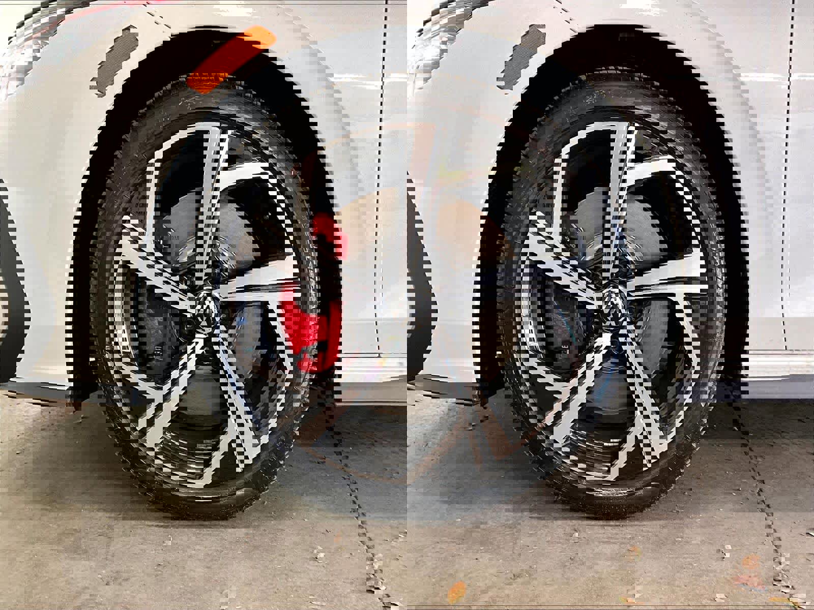 New 2026 Volkswagen GTI SE image 14