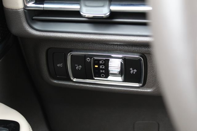 Certified 2024 Lincoln Corsair Reserve w/ Equipment Group 201A AWD/4WD image 20