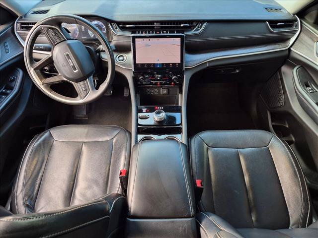 Used 2023 Jeep Grand Cherokee Limited AWD/4WD image 15