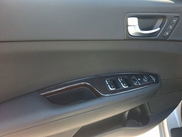 Used 2018 Kia Optima EX image 12