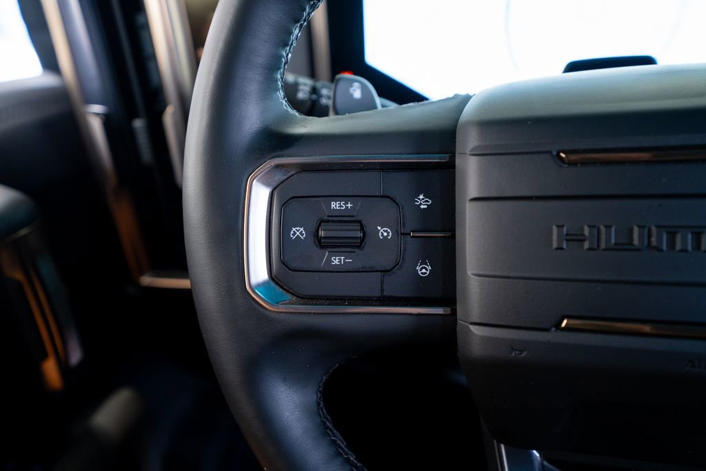 Used 2025 GMC Hummer EV 3X image 33