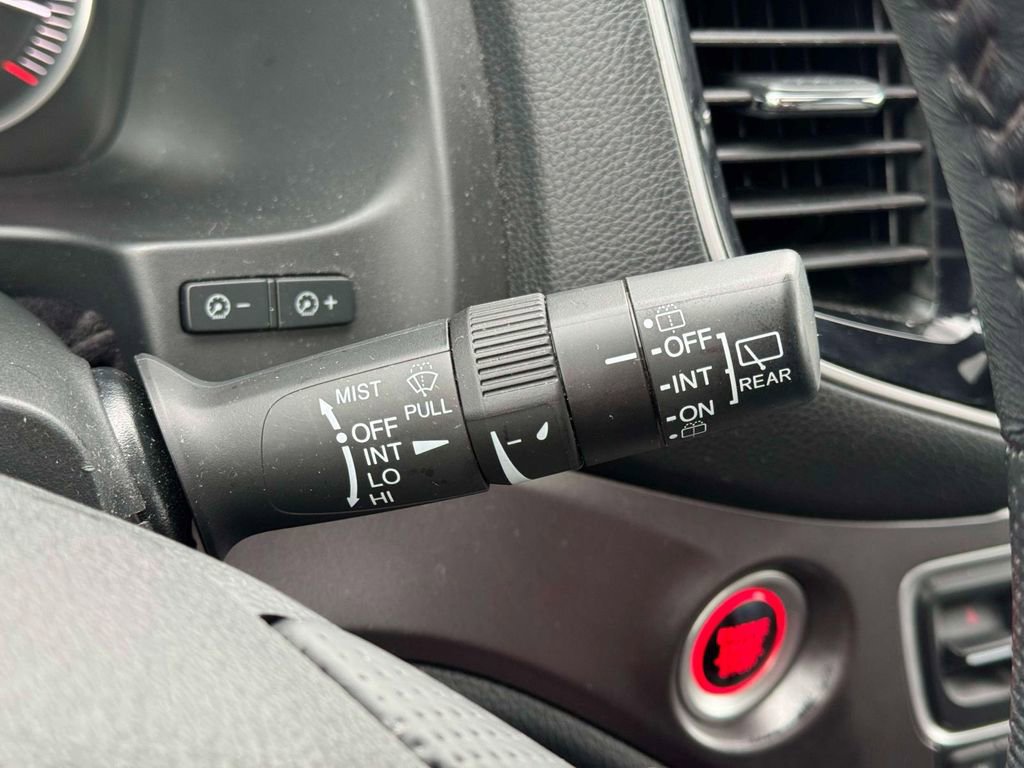 Used 2023 Honda Passport EX-L image 27