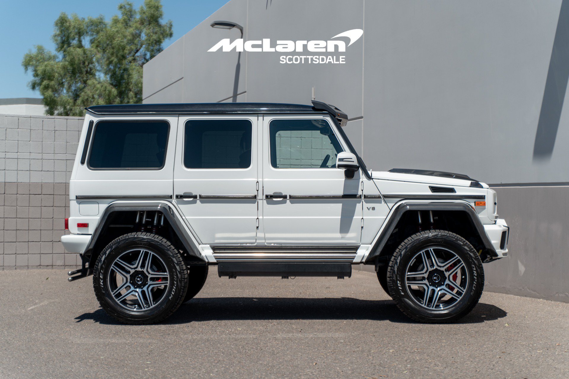 Used 2017 Mercedes-Benz G 550 Squared image 8