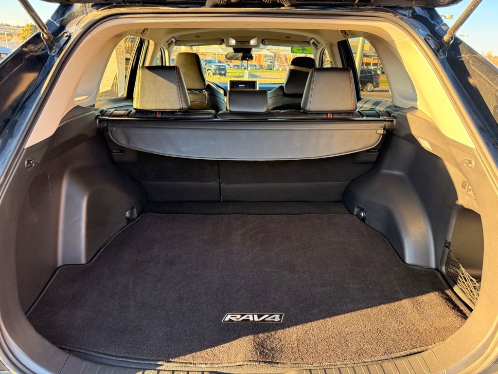 Used 2023 Toyota RAV4 Adventure image 25