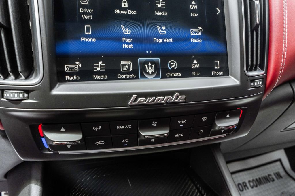 Used 2017 Maserati Levante S AWD/4WD image 22