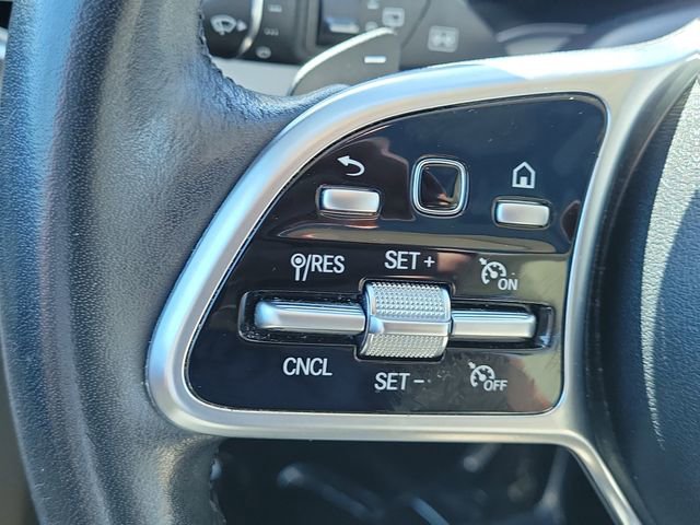 Used 2020 Mercedes-Benz GLC 300 image 25