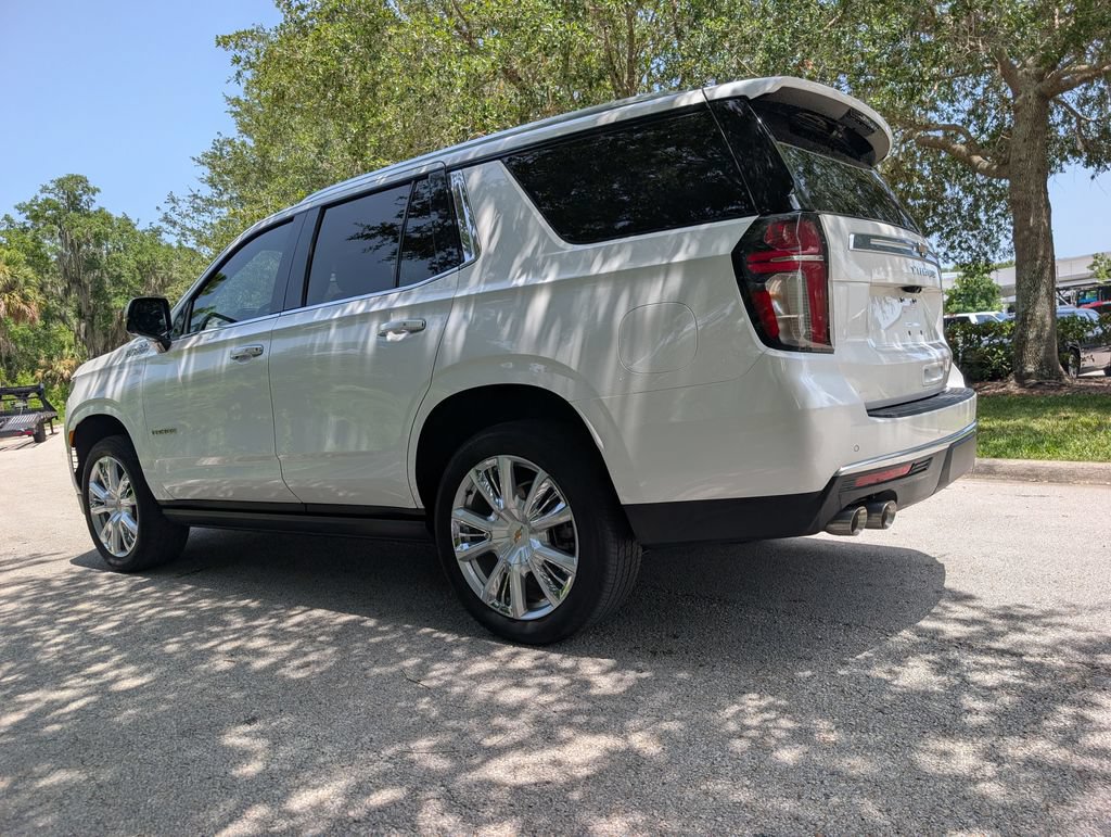 Used 2024 Chevrolet Tahoe High Country AWD/4WD image 6