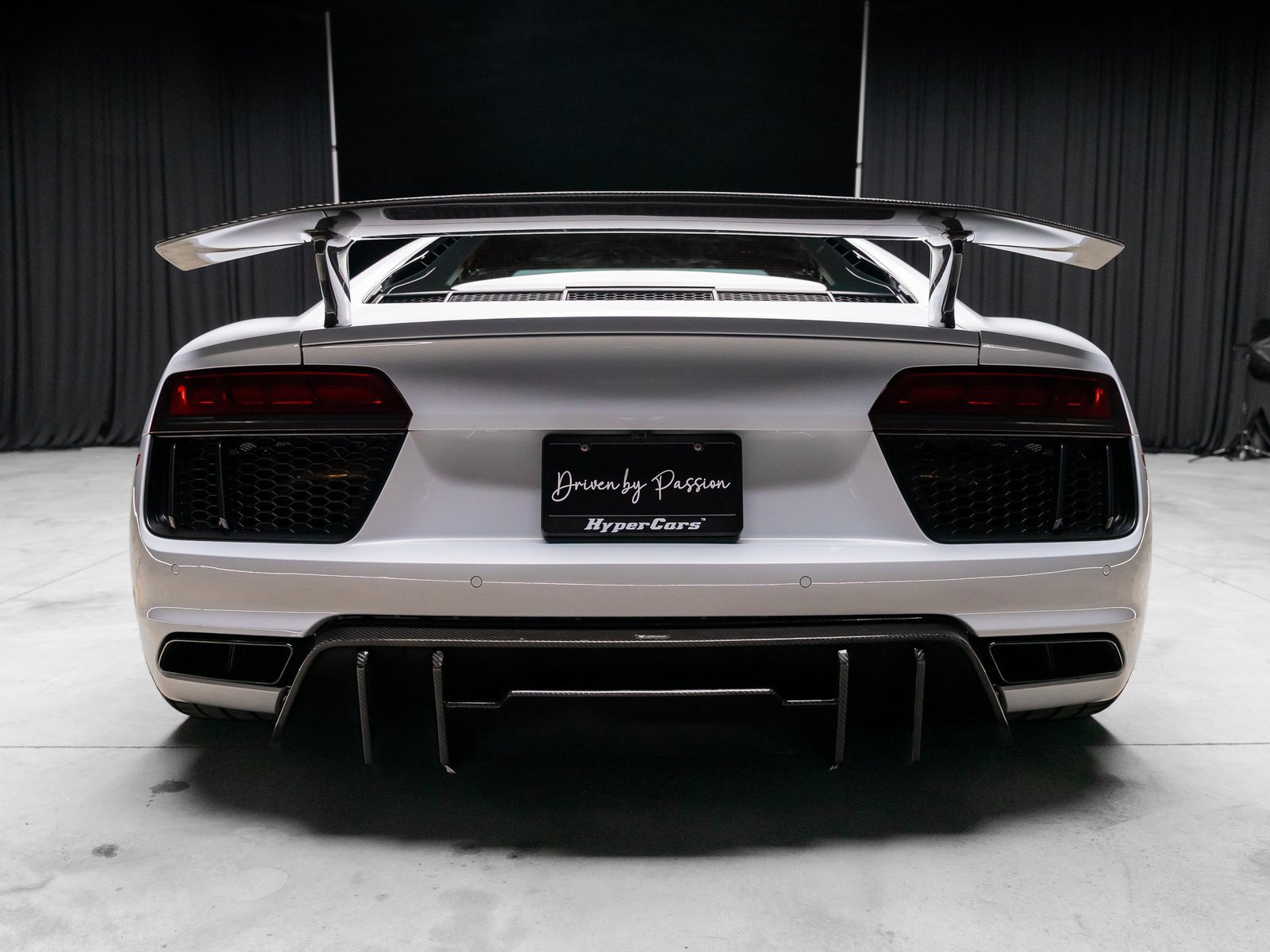 Used 2017 Audi R8 V10 plus image 40