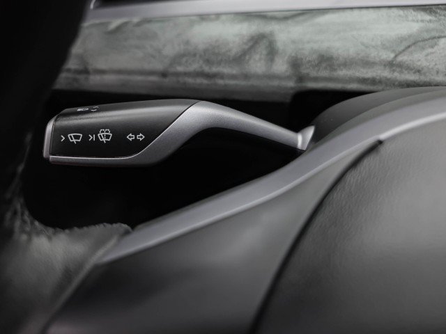 Used 2022 Tesla Model 3 Performance AWD/4WD image 22