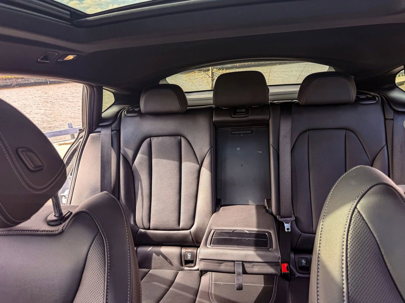 Used 2022 BMW X4 xDrive30i w/ M Sport Package 2 image 11