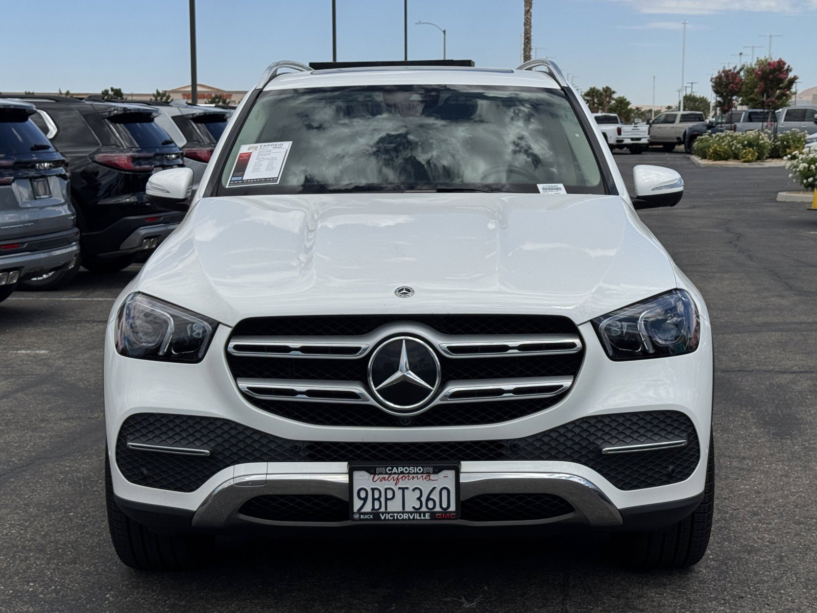 Used 2022 Mercedes-Benz GLE 350 w/ Premium Package image 2