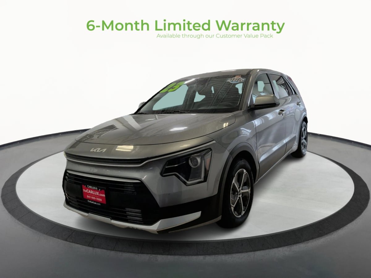 Used 2023 Kia Niro LX FWD image 3