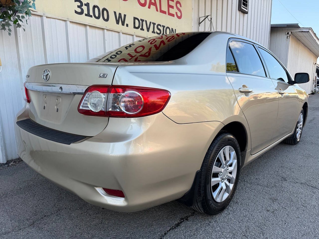 Used 2011 Toyota Corolla LE FWD image 5
