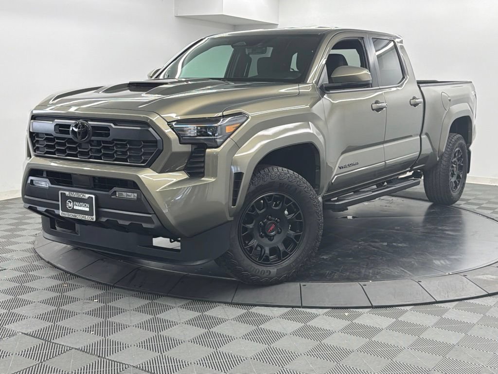 Used 2026 Toyota Tacoma TRD Sport RWD image 3