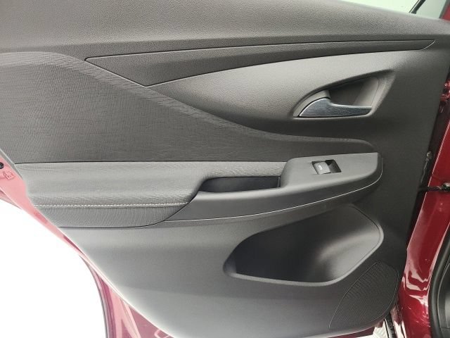 Used 2025 Buick Envista Avenir FWD image 9