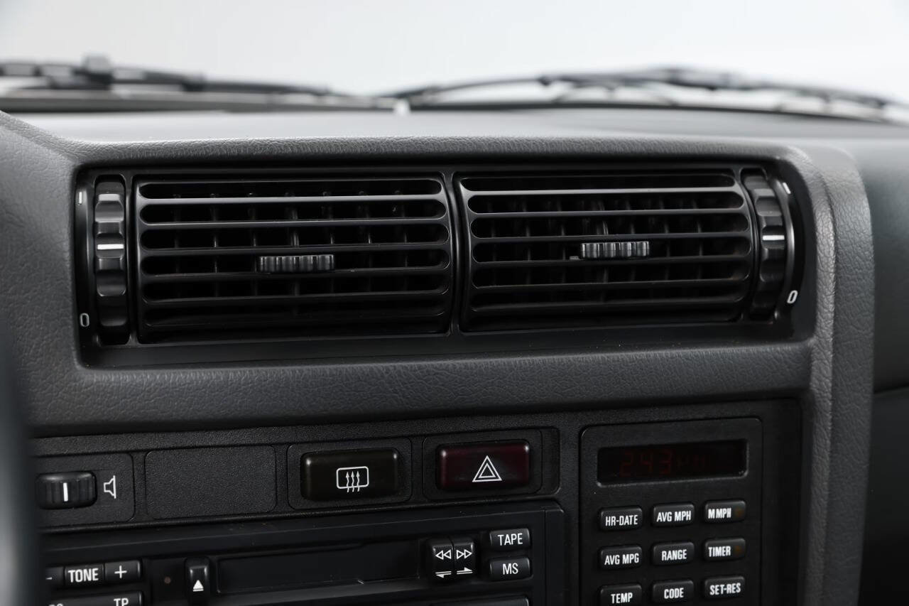 Used 1988 BMW M3 Coupe image 49