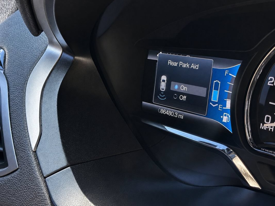 Used 2013 Lincoln MKZ Hybrid FWD image 18