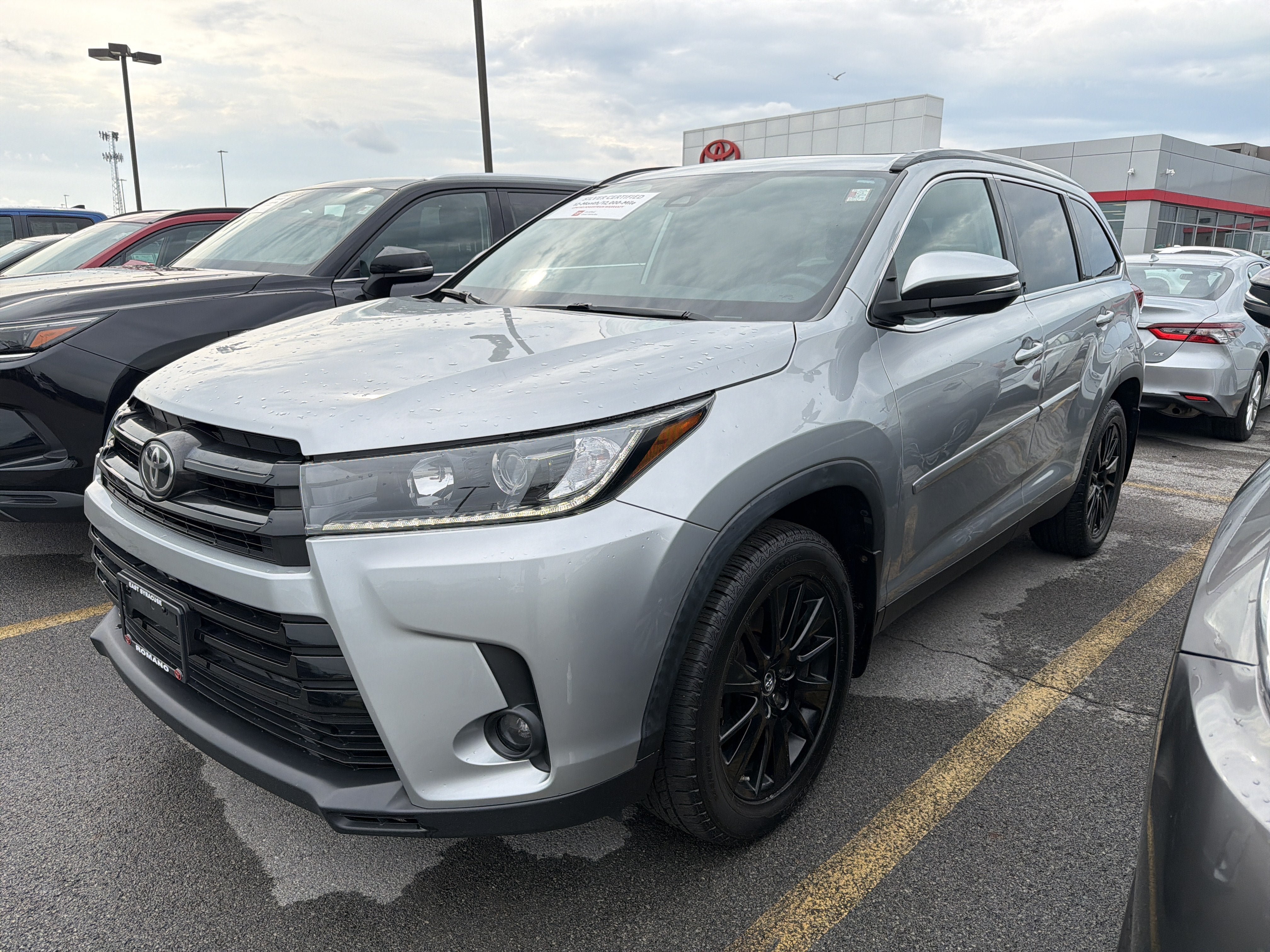 Certified 2019 Toyota Highlander SE AWD/4WD image 4