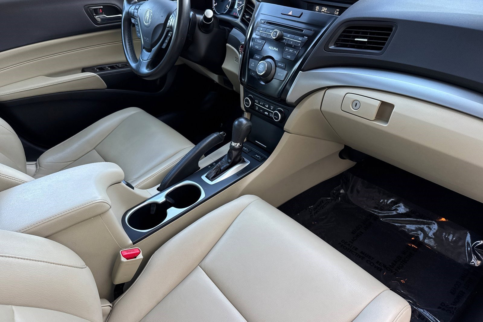 Used 2017 Acura ILX FWD image 31