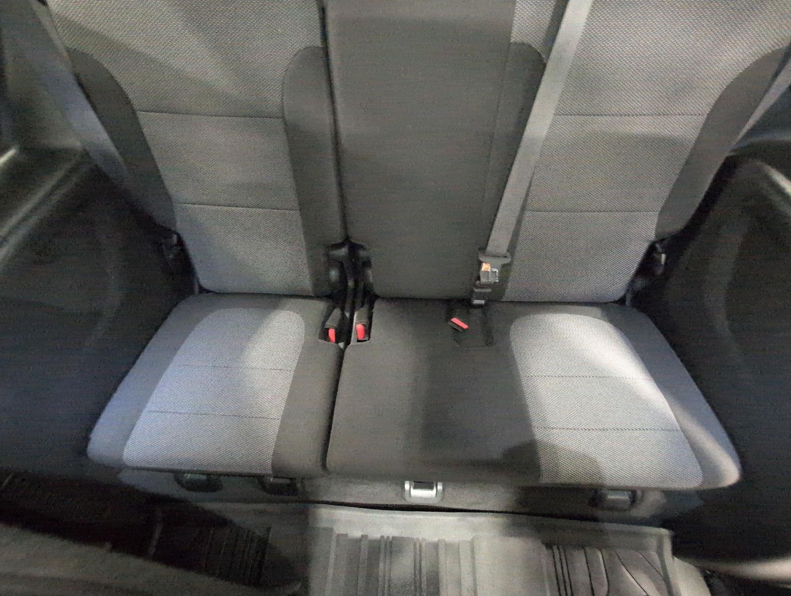 Used 2023 Chevrolet Traverse LT w/ LPO, Floor Liner Package AWD/4WD image 24