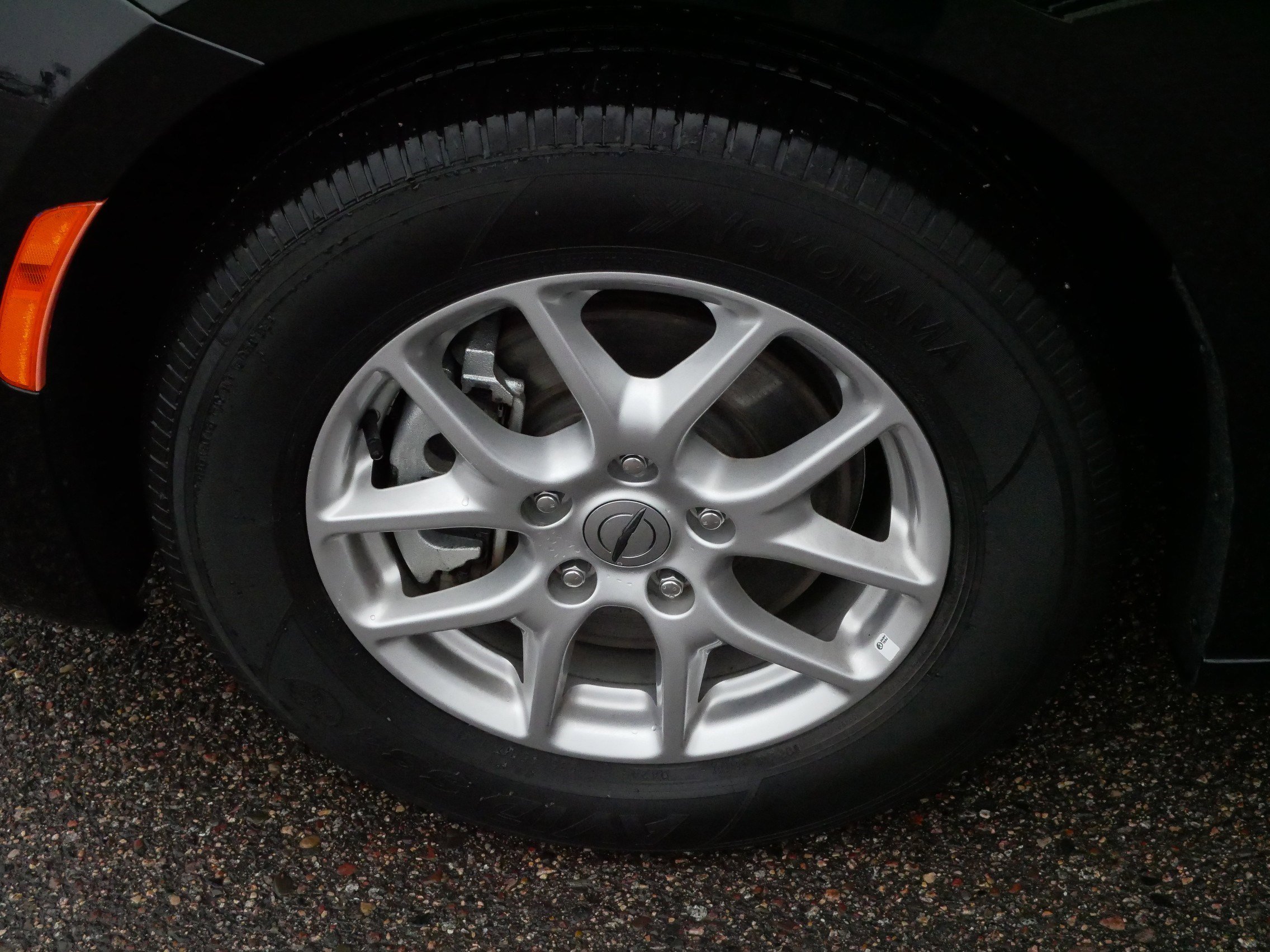 Used 2024 Chrysler Pacifica Touring-L image 15