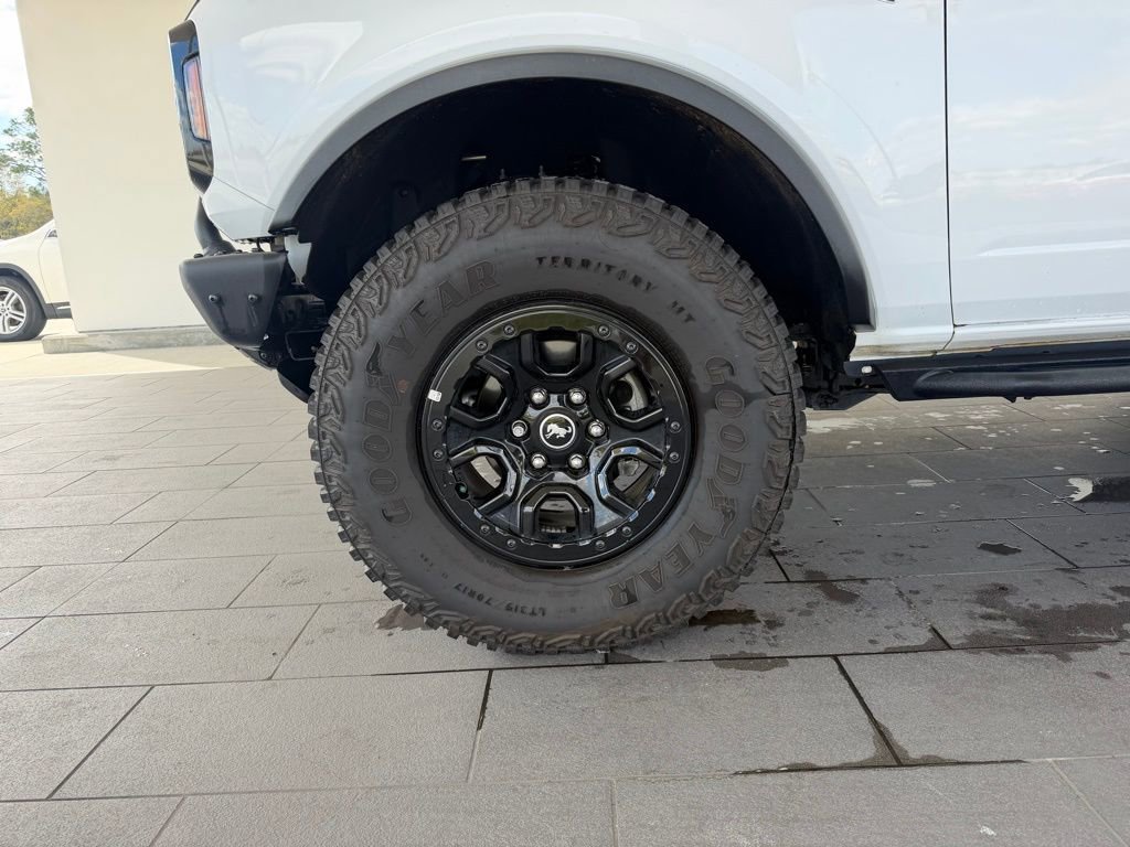 Used 2024 Ford Bronco Wildtrak image 10