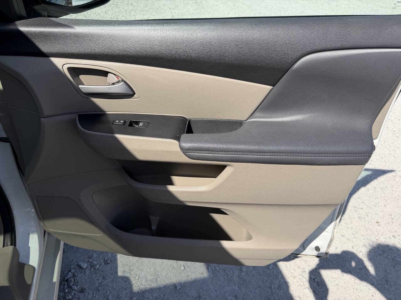 Used 2013 Honda Odyssey Touring image 20