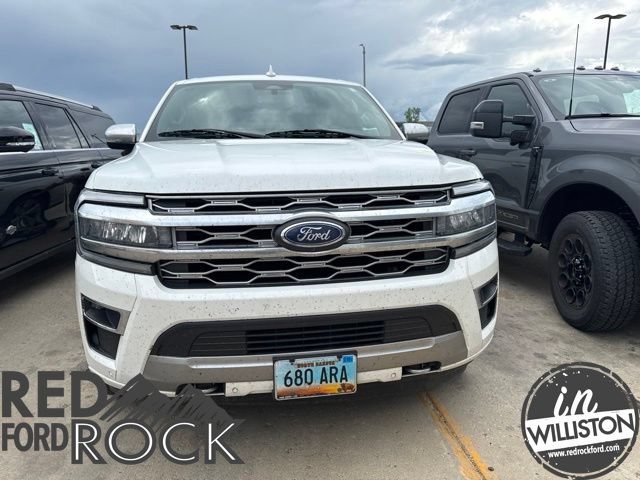 Used 2023 Ford Expedition Max Platinum AWD/4WD image 2
