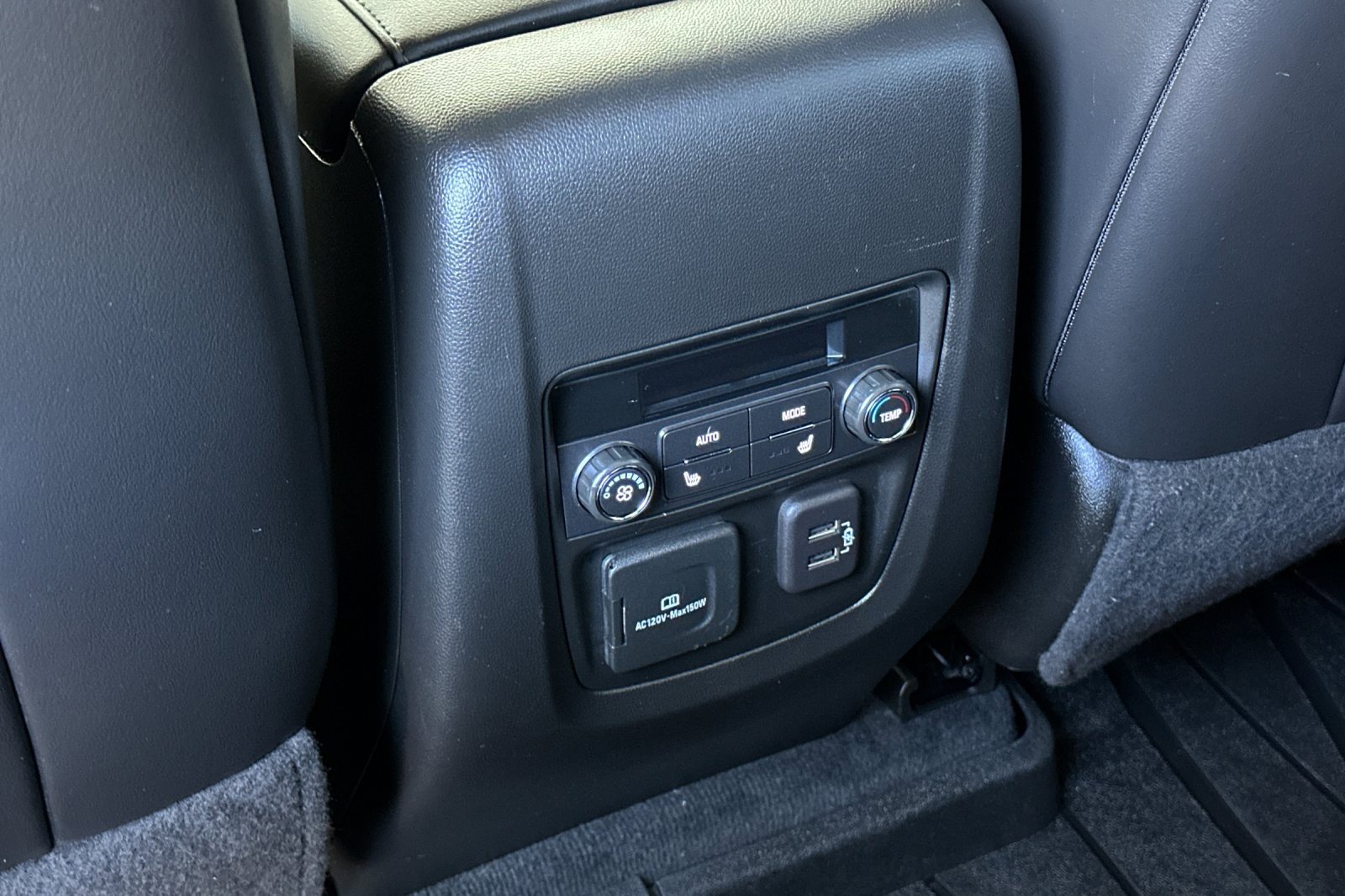 Certified 2023 Buick Enclave Avenir w/ Avenir Technology Package image 15