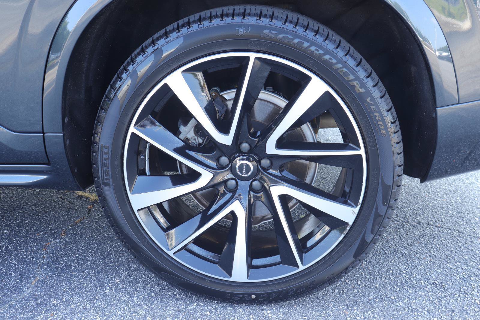 Used 2022 Volvo XC90 T6 Momentum w/ Advanced Package AWD/4WD image 44