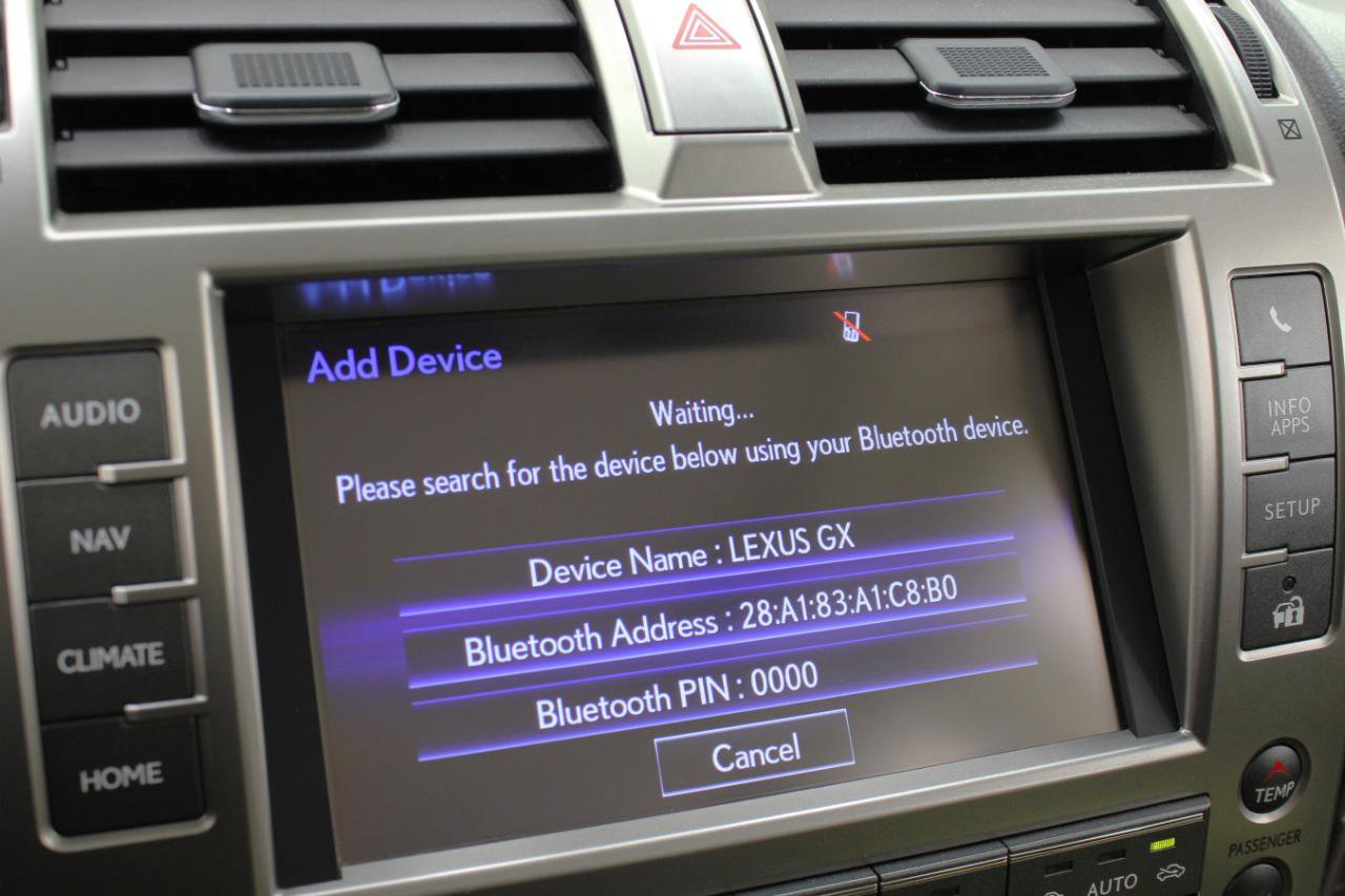 Used 2017 Lexus GX 460 Premium w/ Premium Package image 61