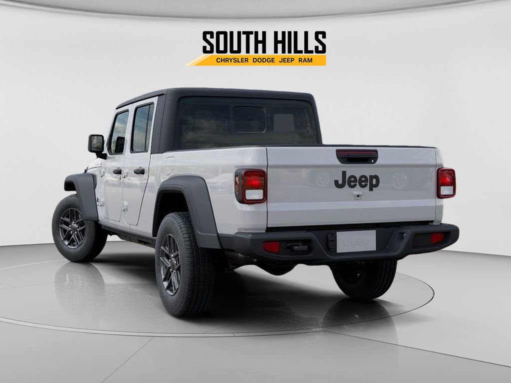 New 2026 Jeep Gladiator Sport AWD/4WD image 3