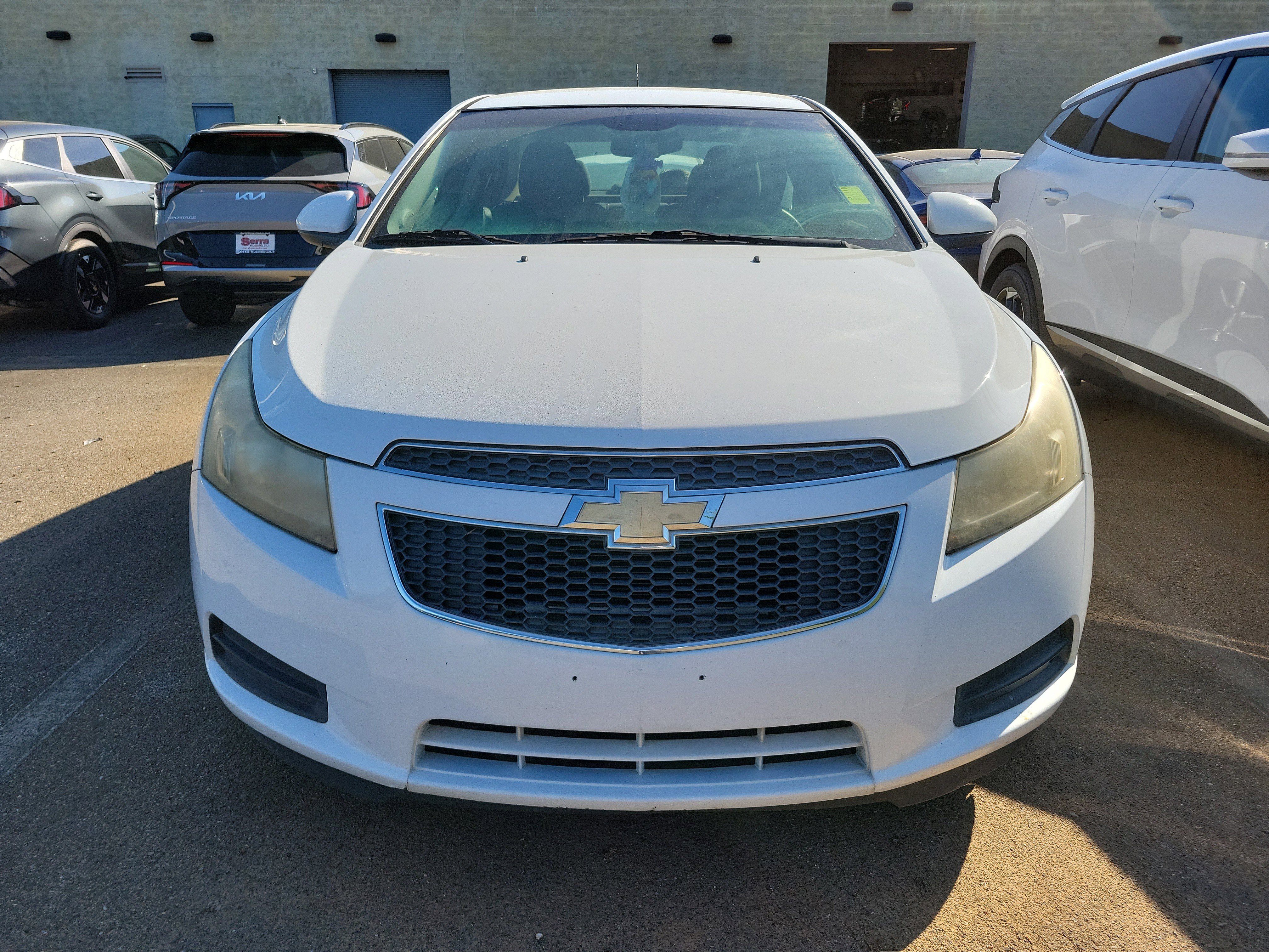 Used 2013 Chevrolet Cruze LT image 2