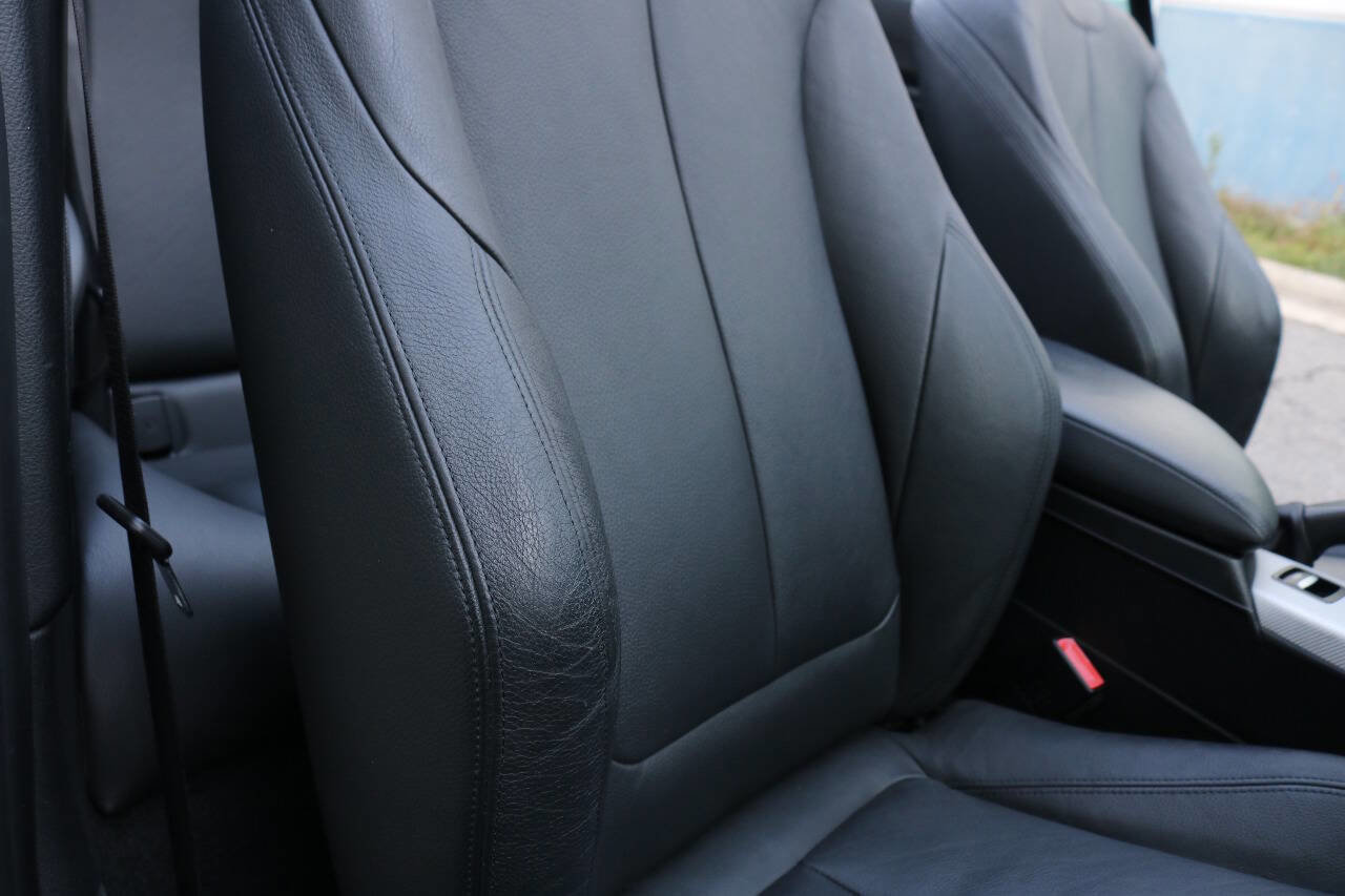 Used 2018 BMW M240i Convertible image 21