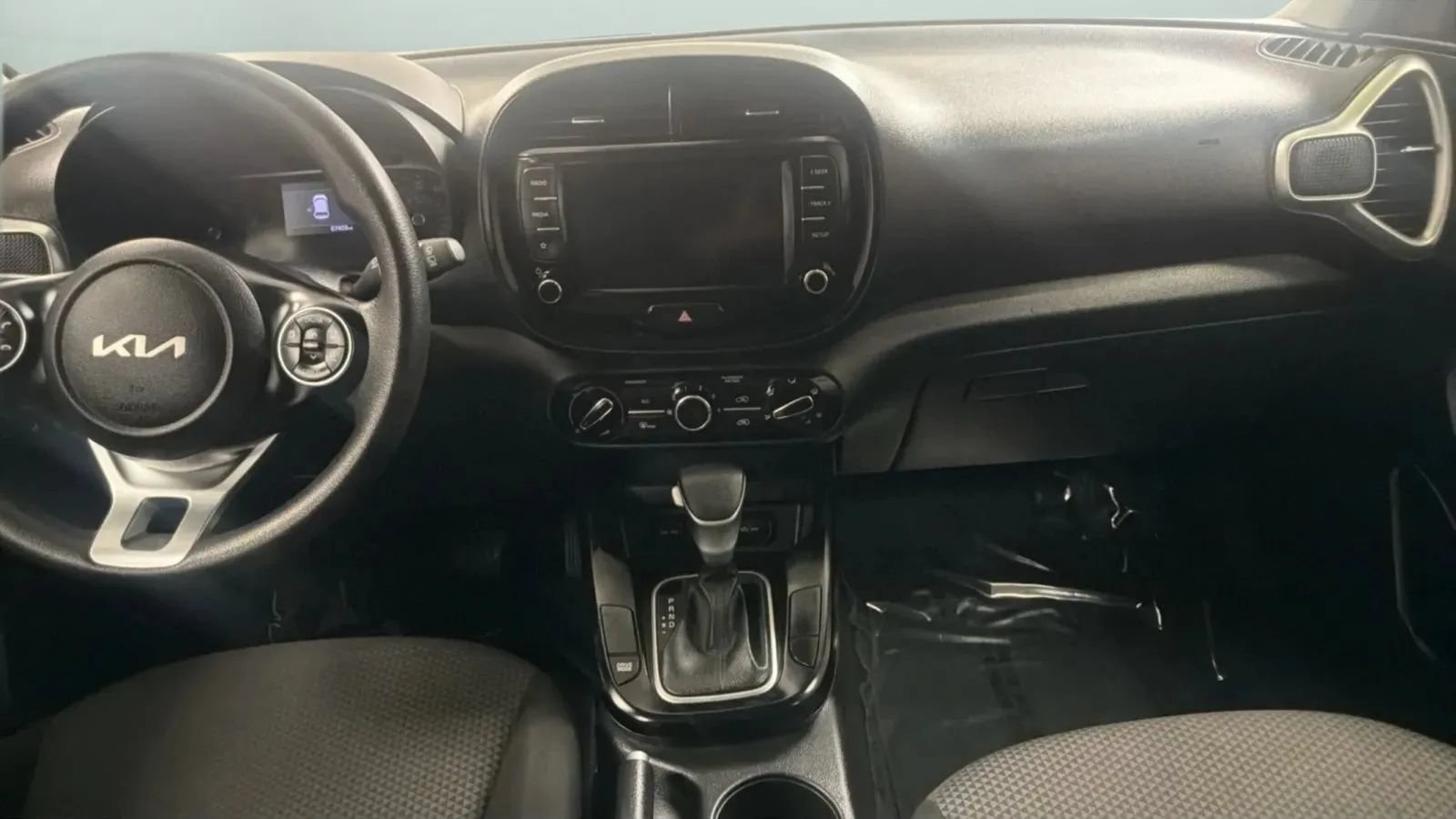 Used 2022 Kia Soul LX w/ Technology Package FWD image 15
