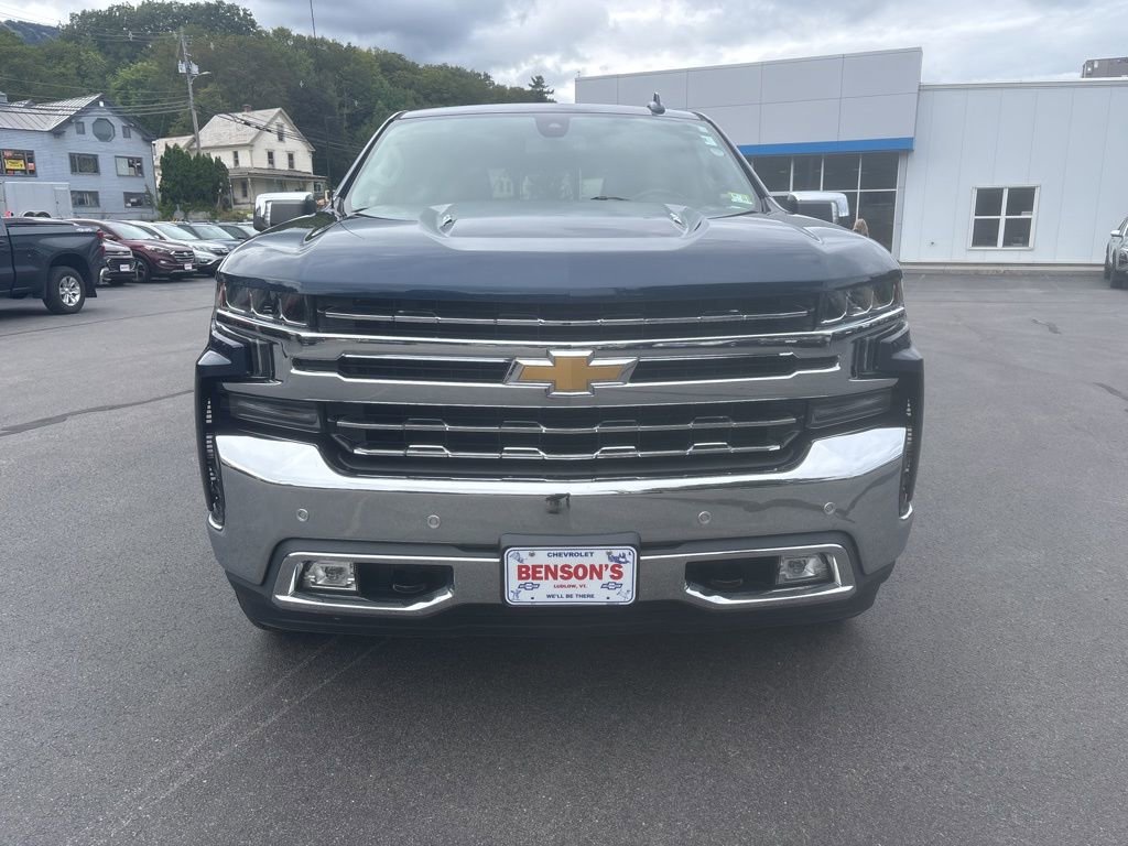 Certified 2020 Chevrolet Silverado 1500 LTZ w/ LTZ Premium Package AWD/4WD image 8
