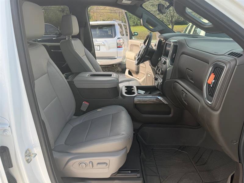 Used 2019 Chevrolet Silverado 1500 LTZ w/ LTZ Premium Package image 17