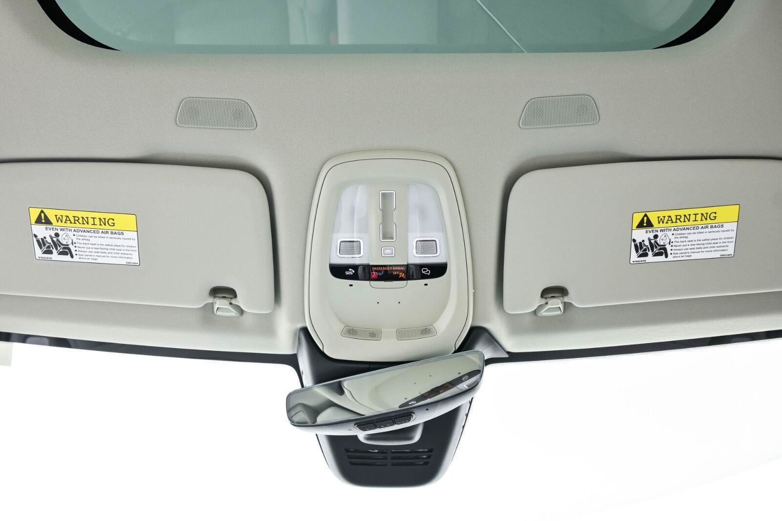 New 2027 Volvo XC60 B5 Ultra AWD/4WD image 18