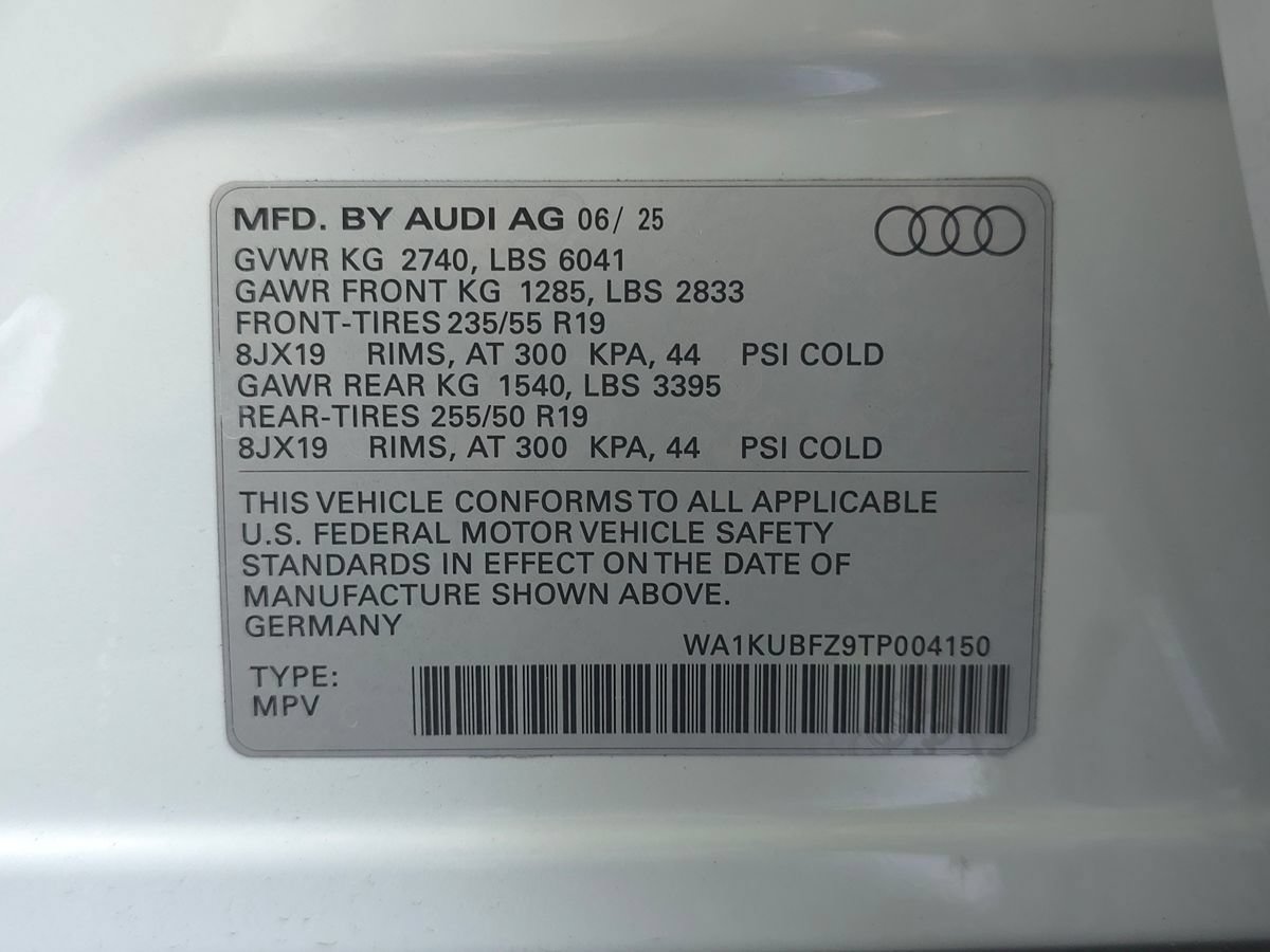Used 2026 Audi Q4 e-tron Premium w/ Convenience Package AWD/4WD image 53