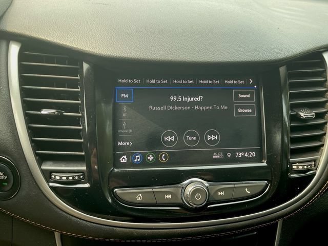 Used 2020 Chevrolet Trax LT w/ LT Convenience Package FWD image 14
