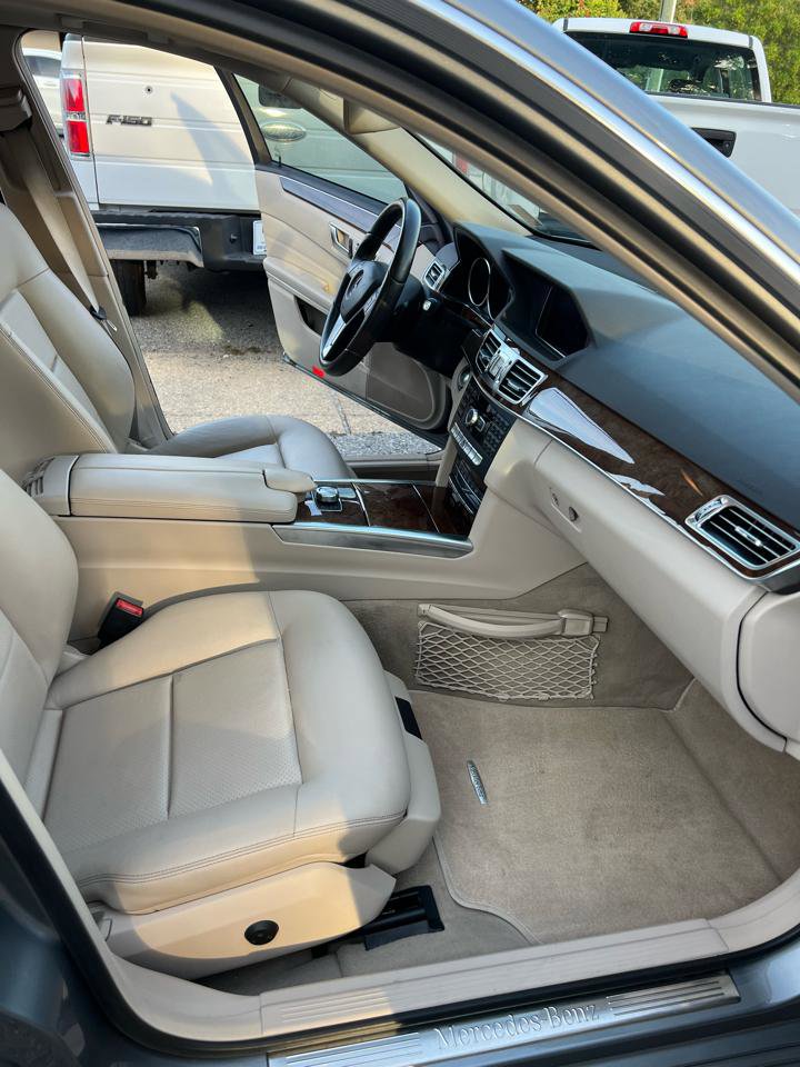 Used 2014 Mercedes-Benz E 350 Sedan image 9
