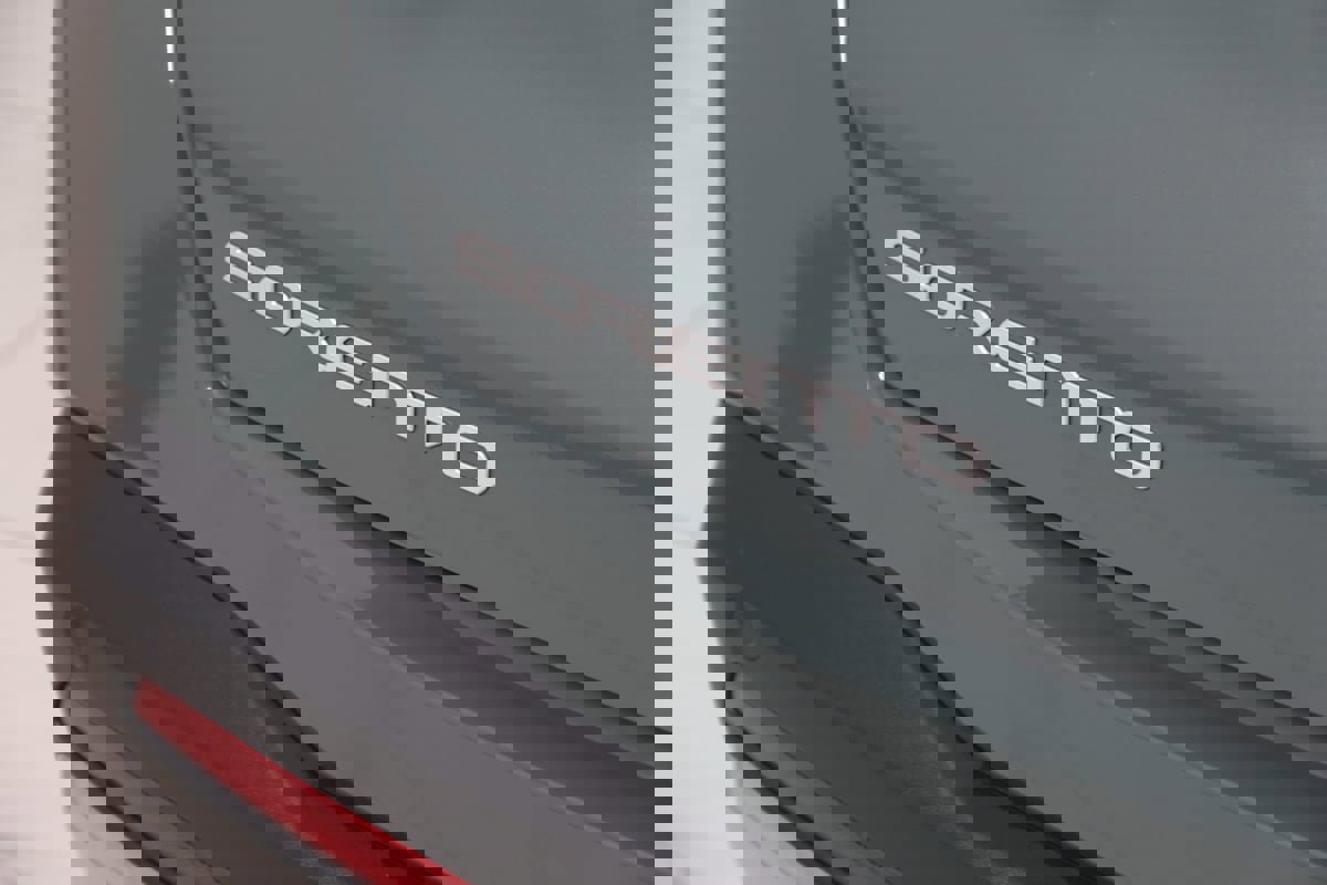 Used 2025 Kia Sorento EX image 49