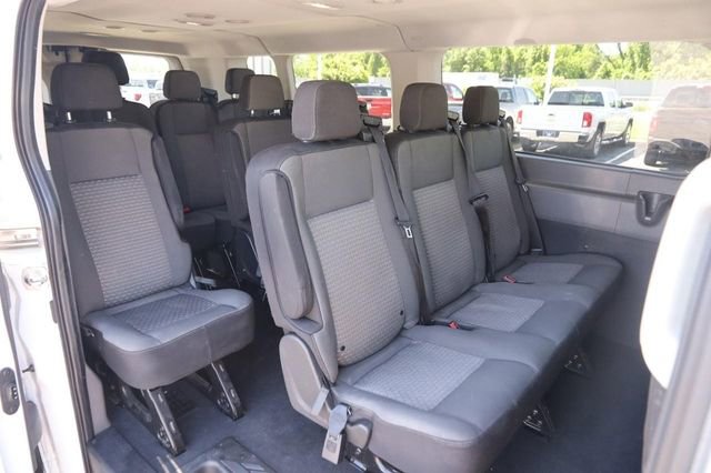 Used 2023 Ford Transit 350 XLT RWD image 17