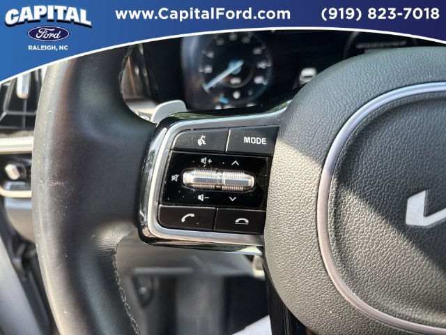 Used 2023 Kia Sorento SX Prestige AWD/4WD image 23