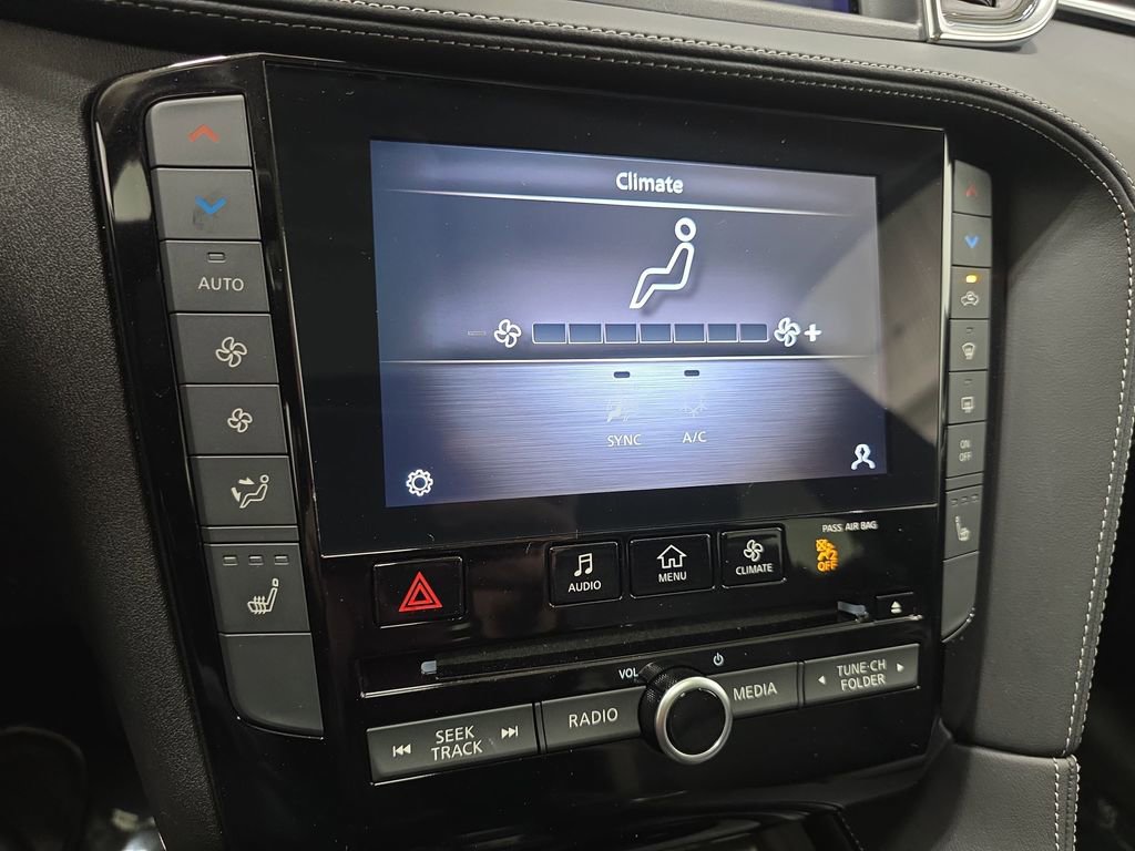 Certified 2023 INFINITI QX50 Luxe w/ Cargo Package AWD/4WD image 19
