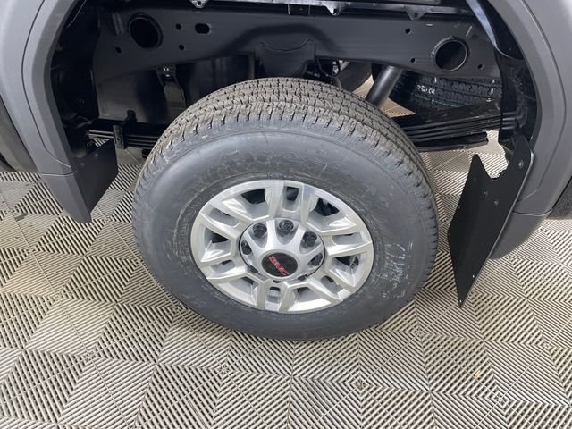 New 2026 GMC Sierra 2500 SLE w/ SLE Value Package; image 18