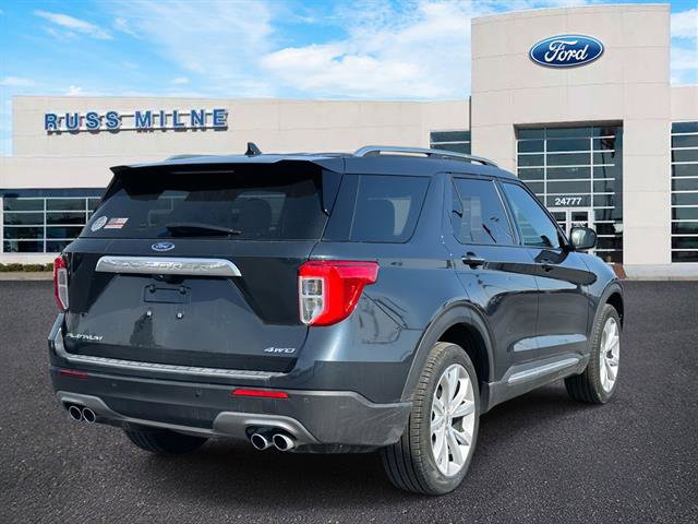 Used 2022 Ford Explorer Platinum w/ Equipment Group 601A image 4