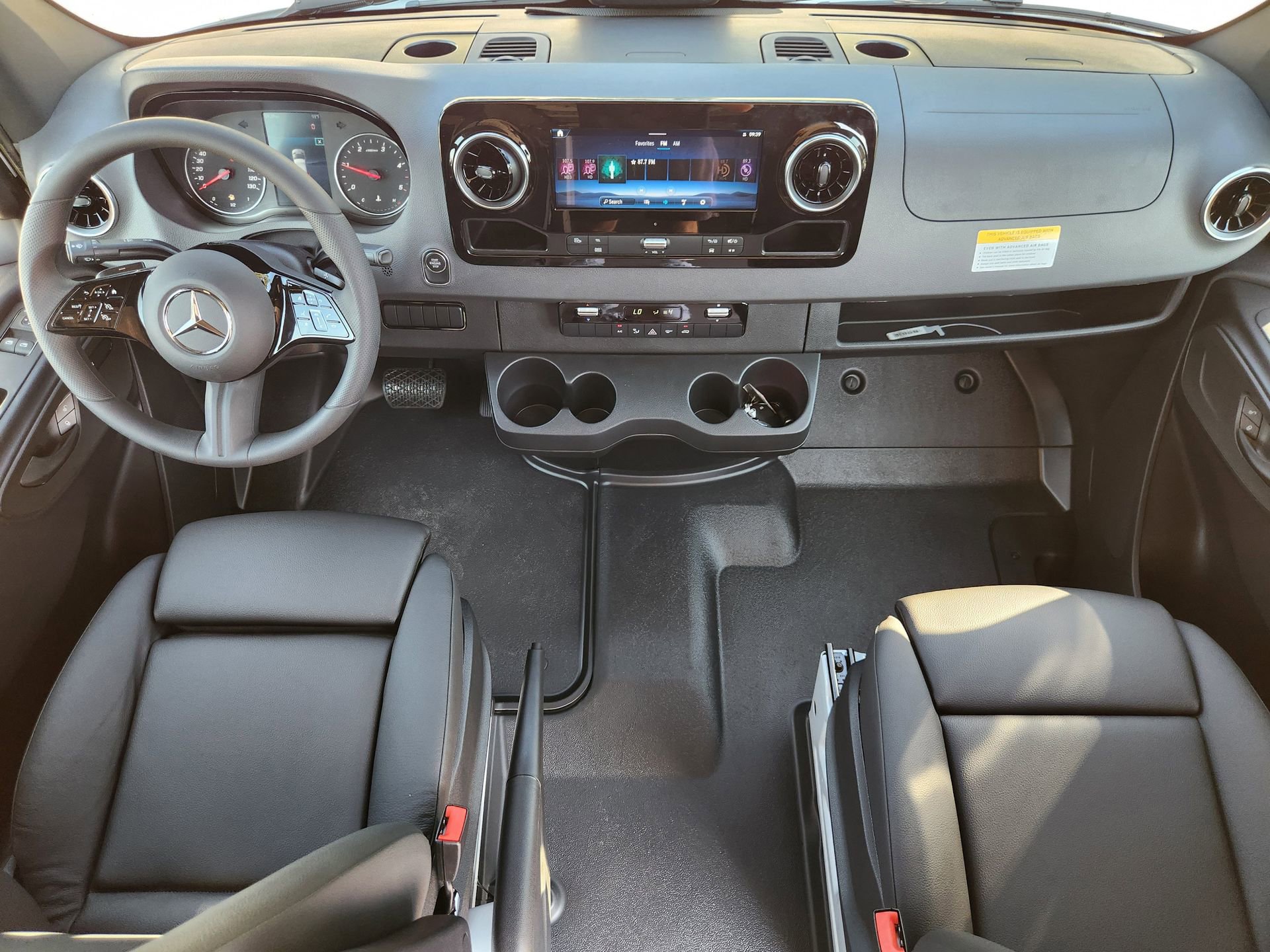 New 2025 Mercedes-Benz Sprinter 3500 image 2