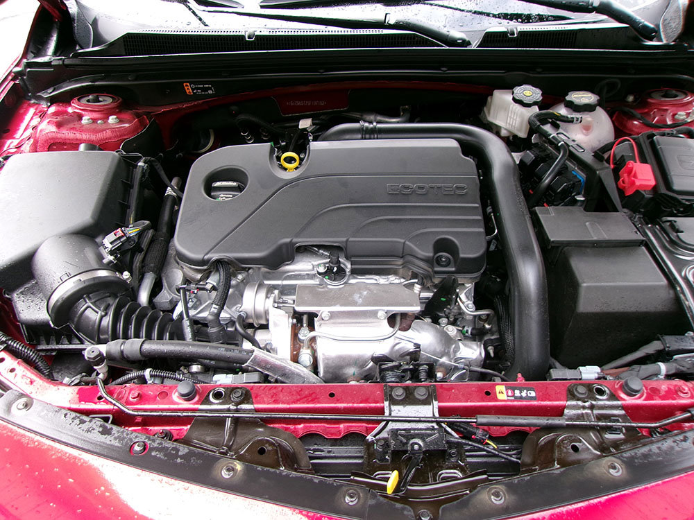 Used 2025 Chevrolet Malibu RS image 9