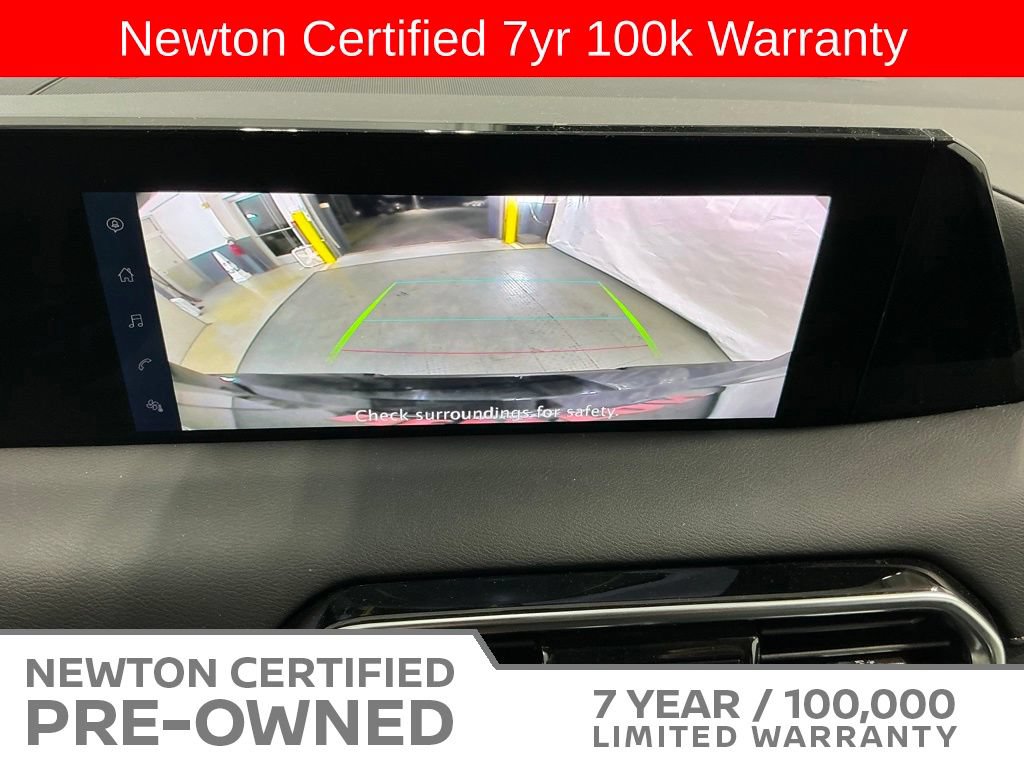 Used 2025 Nissan Armada SV RWD image 9
